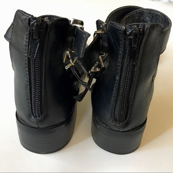 BUNDLED | faux leather buckle sandal | - Picture 7 of 8